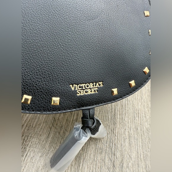NWOT Black Crossbody Bag By Victoria Secret - Picture 2 of 10